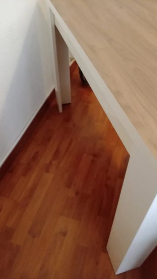 Mesa consola de comedor madera y plástico