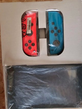 Nintendo Switch + Nintendo Switch Sports