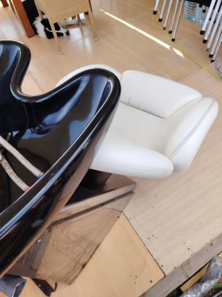 Silla y lavabo peluquería
