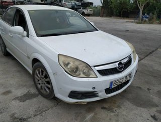 Centralita 13186948 opel vectra c berlina 404679