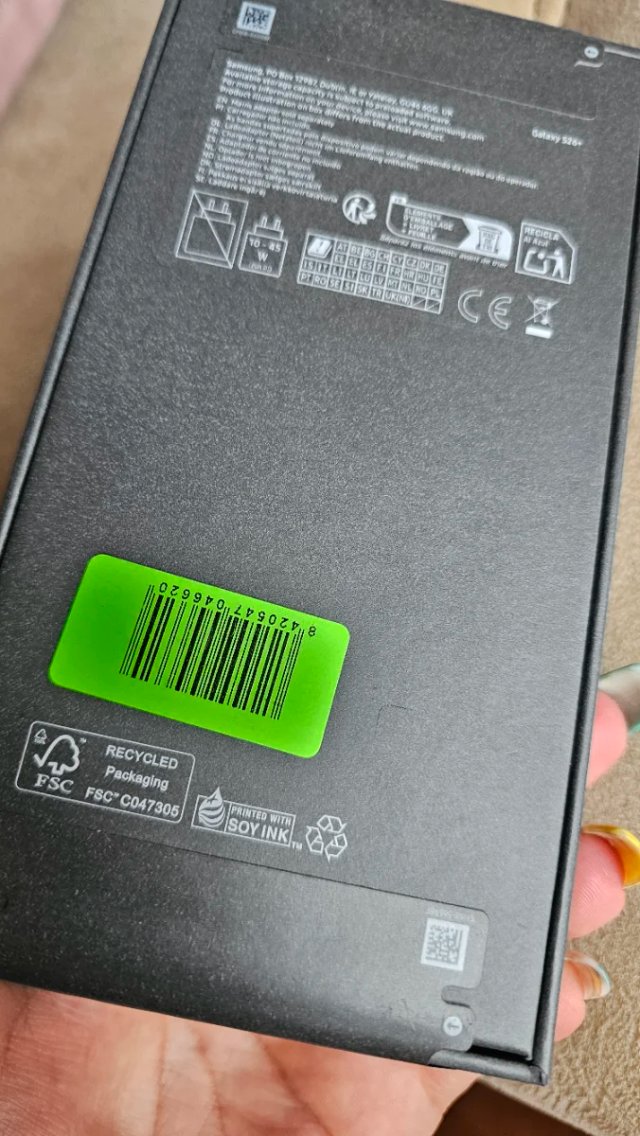 Samsung Galaxy S26+ Nuevo Caja