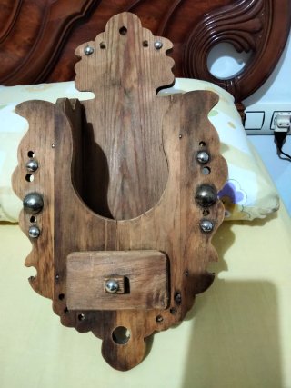 Soporte de madera para almirez
