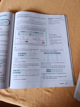 Matemáticas, 2 ESO, Proyecto 5 etapas 3 volúmenes.
