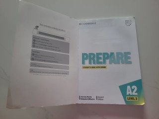Prepare Level 3 Student's Book with eBook (Camb...