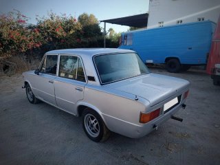 SEAT 124D ESPECIAL FL45 (1978)