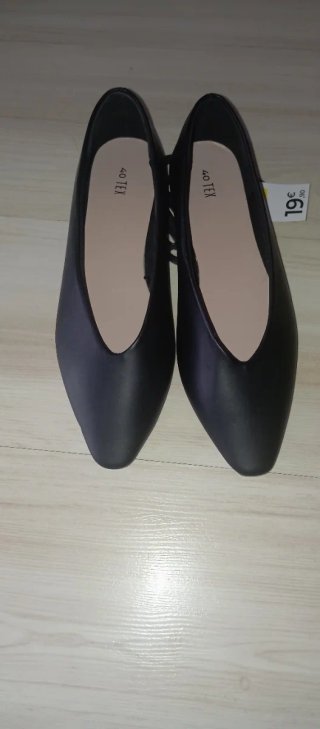 Manoletinas negras talla 40