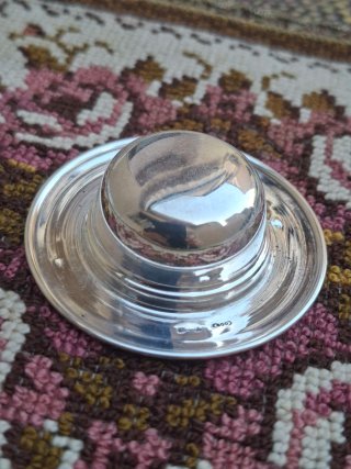 Cappellino in argento 800