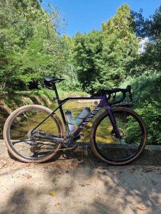 Bici da Gravel Canyon Inflite CF