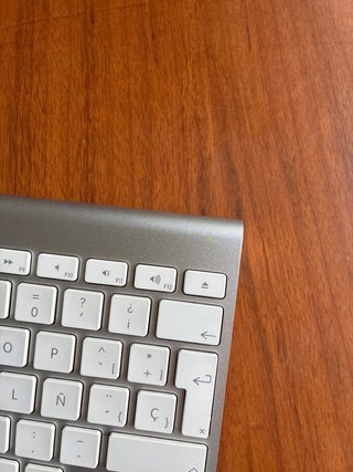 Teclado Apple Magic Keyboard Plata