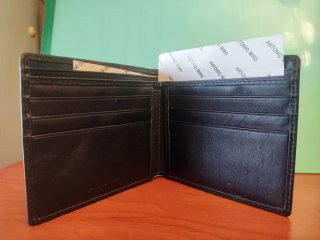 Billetera Antonio Miró Negra Cuero
