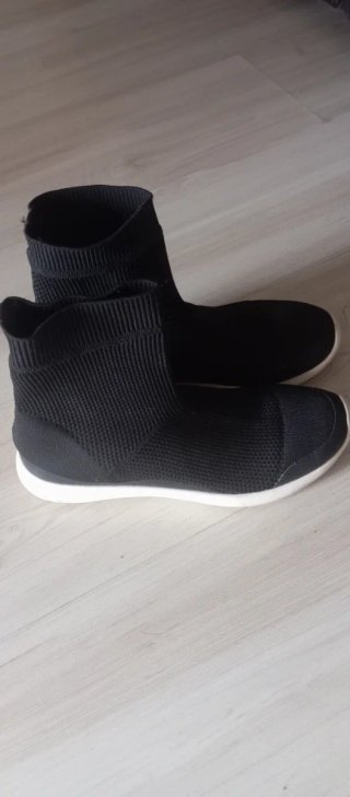 Zapatillas deportivas negras