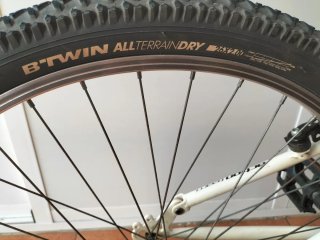 Bicicleta Montaña Aluminio 26. Shimano 21 V