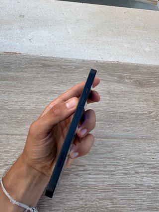 iPhone 13 Azul Oscuro