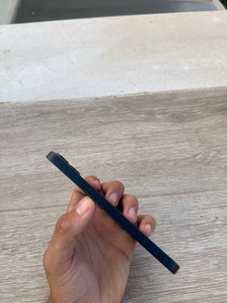 iPhone 13 Azul Oscuro