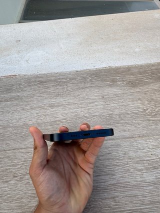 iPhone 13 Azul Oscuro