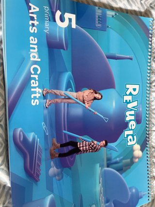 Nuevo.2 libros Arts and Crafts.5 prm