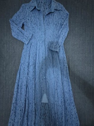 Vestido fiesta azul encaje