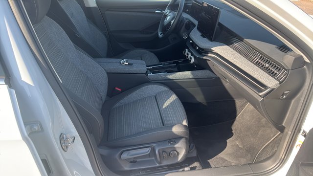 Skoda Superb Combi 1.5 TSI m-HEV Selection DSG 110 kW (150 CV)