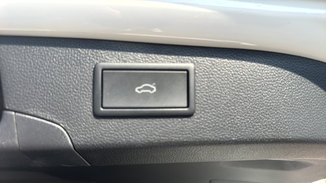 Skoda Superb Combi 1.5 TSI m-HEV Selection DSG 110 kW (150 CV)
