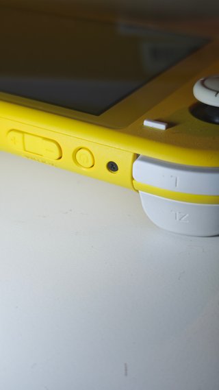 PERFECTA // NINTENDO SWITCH LITE