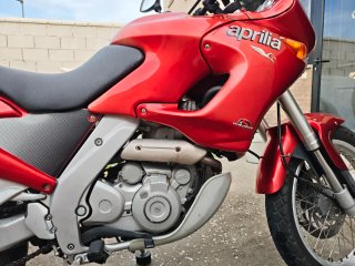 Aprilia Pegaso Cube 650 Roja
