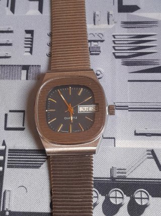 Relojes de pulsera de cuarzo suizo