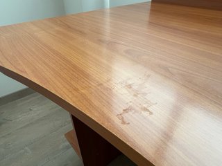 Escritorio de madera
