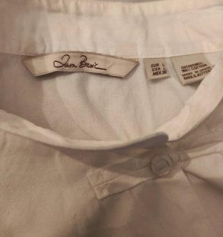 Blusa blanca sin mangas