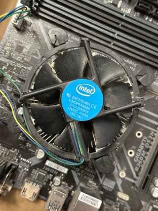 Intel i5 8600 + Placa Base Gigabyte B360M DS3H
