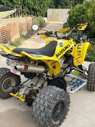 Suzuki LTZ 400