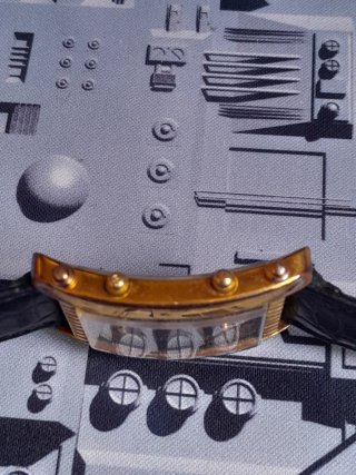 Reloj Fossil Dorado y Negro