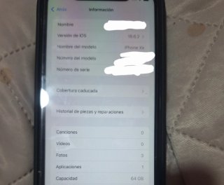 iPhone XR 64GB Rojo