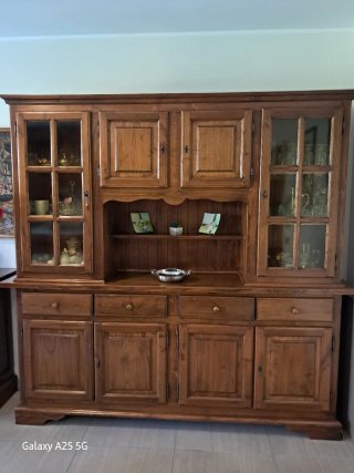 Arredamento soggiorno arte povera