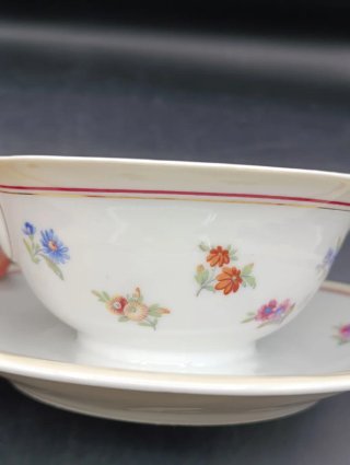 Salsera porcelana francesa UML