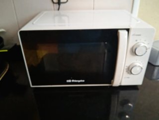Microondas blanco