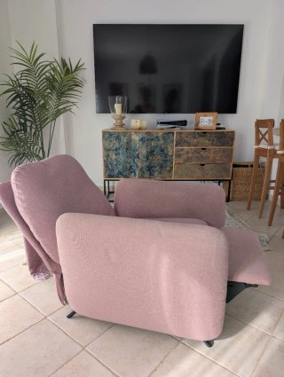 Butaca reclinable rosa