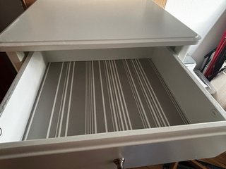 Mesitas de noche blancas de madera