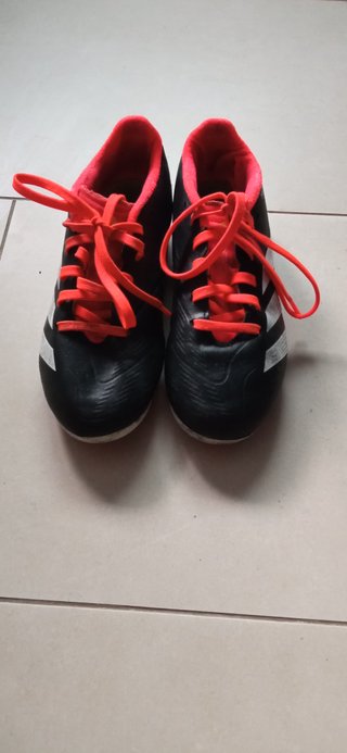 Botas de fútbol Adidas Predator niño