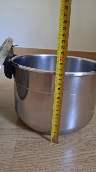 Olla a presión 8L (no inducción)