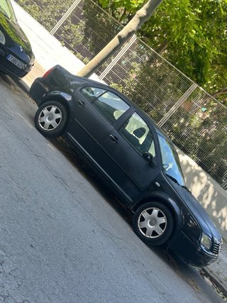 Volkswagen Bora 2000