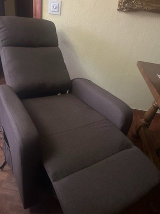 Sillón eléctrico reclinable para mayores. Masaje y