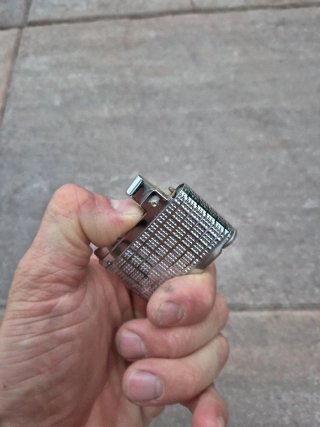 Accendino per pipa in metallo