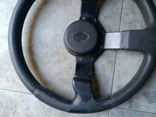 Volante Renault 5 GT Turbo