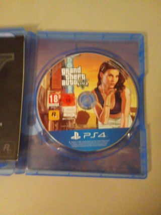 GTA V Premium Edition PS4