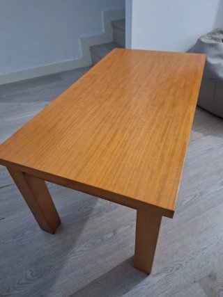 Mesa de centro de madera