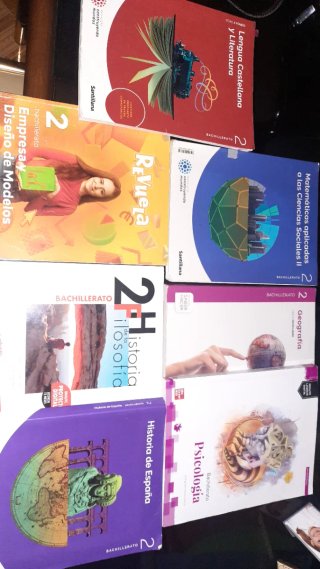 Insight: Advanced: Student Book with Online Pra...