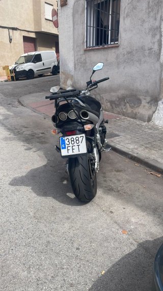 Suzuki GSR 600 - 2006