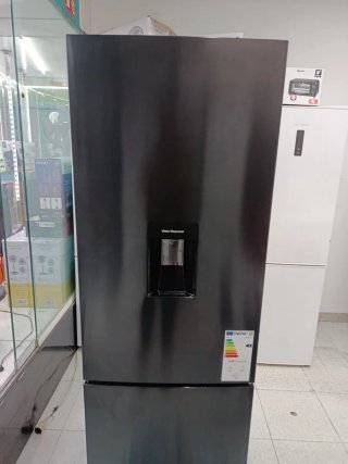 Nevera negra dispensador de agua Nueva Con Tara
