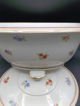 Sopera porcelana francesa UML
