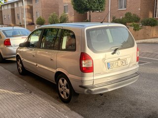 Opel Zafira 2005